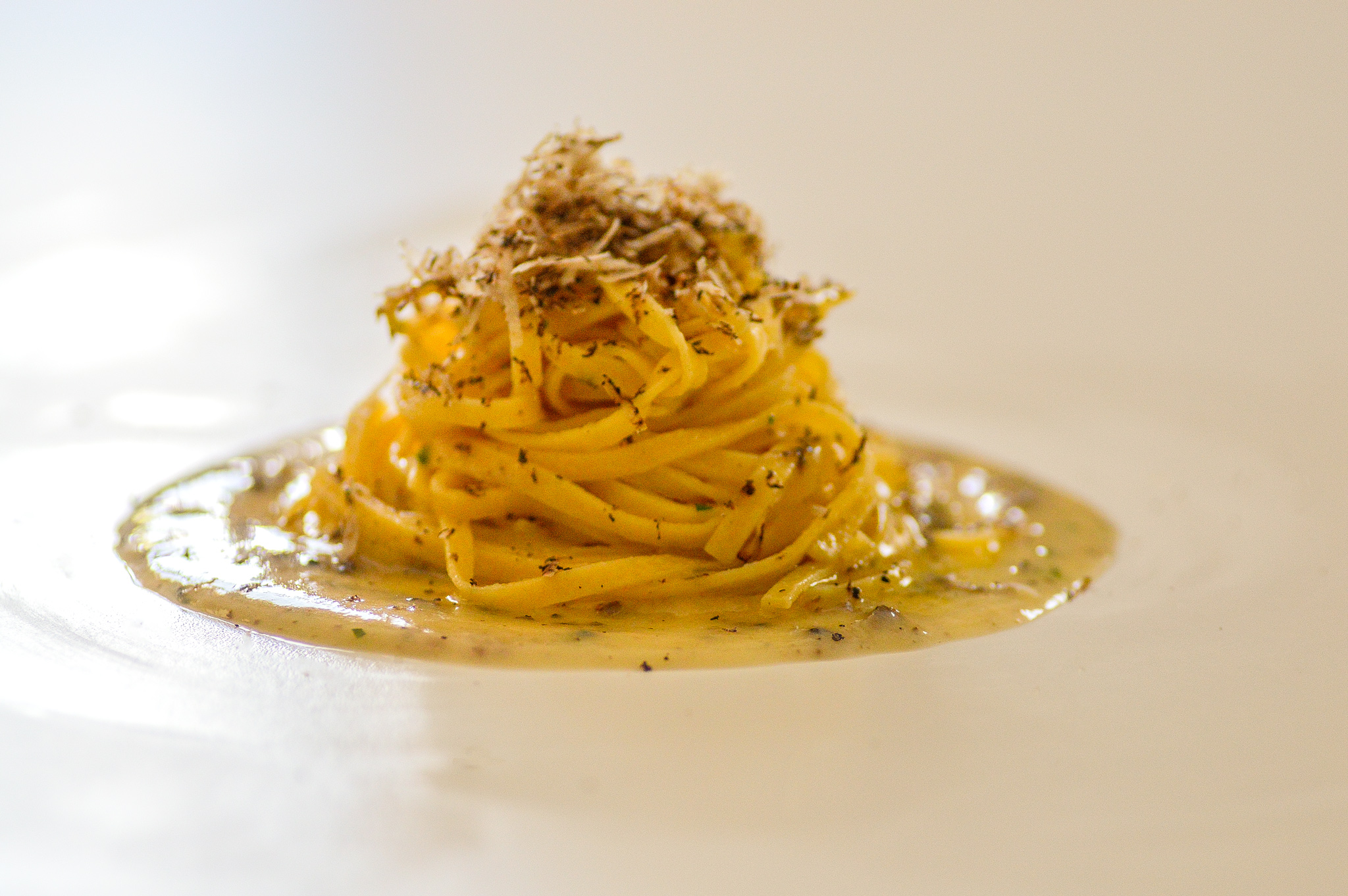 Tagliatelle al tartufo nero estivo d'Acqualagnia. - Triglia Di Bosco